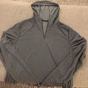 Men’s Under Armour half zip with hood